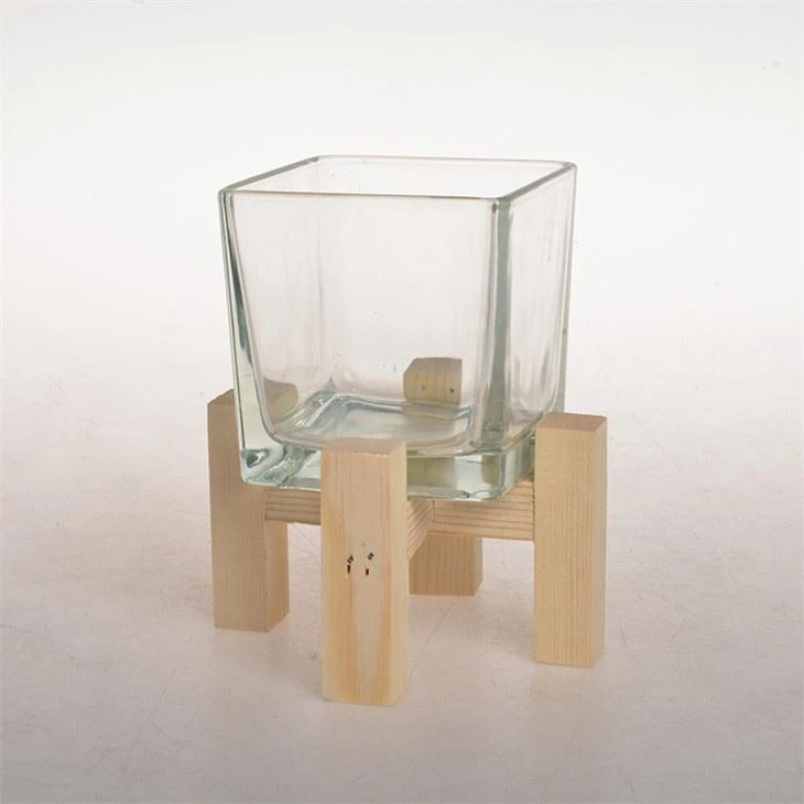 Candle Jar With Bottom Bracket